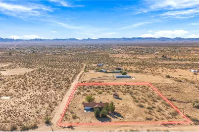 3739 N Hope Road, Golden Valley, AZ 86413 - Photo 2