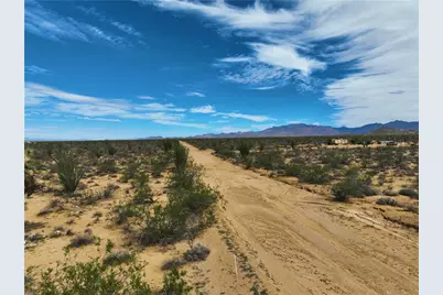 242-06-008 W Wild Bill Road, Yucca, AZ 86438 - Photo 4