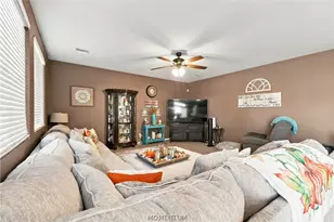 1640 Greenfield Dr, Bullhead City, AZ 86442 - Photo 6