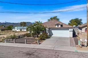 2719 Wallapai Ave, Kingman, AZ 86401 - Photo 1