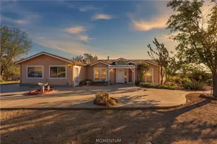 10450 E Cedar Ridge Rd, Kingman, AZ 86401 - Photo 2