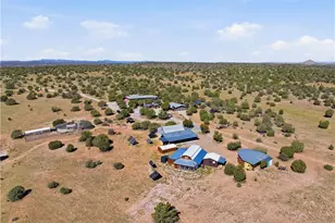 64555 N Peaceful Hill Rd, Seligman, AZ 86337 - Photo 68