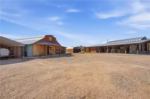 64555 N Peaceful Hill Rd, Seligman, AZ 86337 - Photo 48