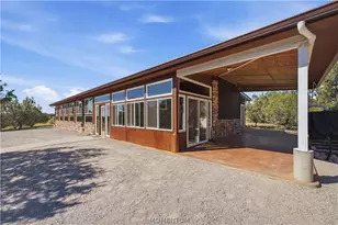 64555 N Peaceful Hill Rd, Seligman, AZ 86337 - Photo 6
