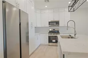 590 Silver Ln, Bullhead City, AZ 86442 - Photo 8