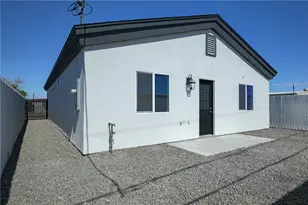 590 Silver Ln, Bullhead City, AZ 86442 - Photo 24