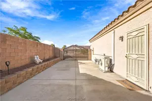 2297 Desert Forest Ln, Bullhead City, AZ 86442 - Photo 38