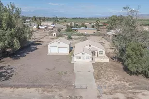 2043 E Pescador Dr, Mohave Valley, AZ 86440 - Photo 38