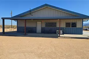 4302 W Speedway Rd, Yucca, AZ 86438 - Photo 2