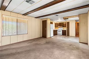 252 Willowood Ln, Bullhead City, AZ 86442 - Photo 8