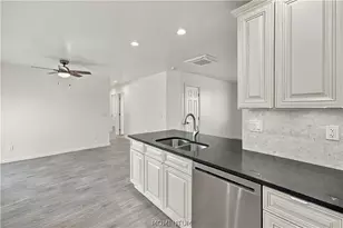 7134 E Rawhide Circle, Kingman, AZ 86401 - Photo 6