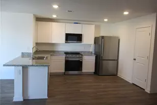 2497 Ruby Ct, Bullhead City, AZ 86442 - Photo 2