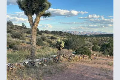 9801 E Nellie Drive, Kingman, AZ 86401 - Photo 2