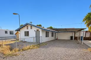 1941 W River Bend Cir, Bullhead City, AZ 86442 - Photo 2