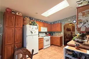 2350 Adobe Rd, Bullhead City, AZ 86442 - Photo 22