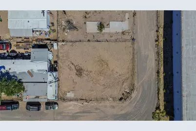 1455 E Camino Nuevo, Fort Mohave, AZ 86426 - Photo 10