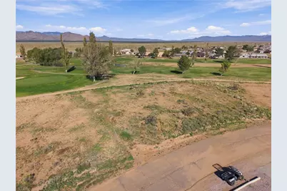 7935 E Pebble Drive, Kingman, AZ 86401 - Photo 2