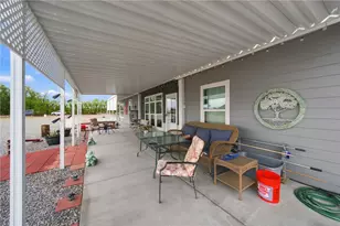 1732 E Hammer Ln, Fort Mohave, AZ 86426 - Photo 34