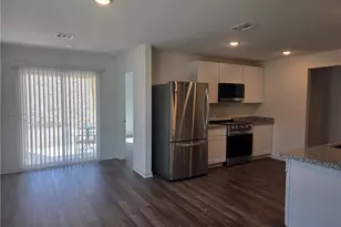 2594 Aaron Pl, Bullhead City, AZ 86442 - Photo 10