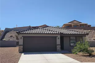 2594 Aaron Pl, Bullhead City, AZ 86442 - Photo 1