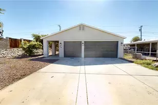 1048 Ramar Rd, Bullhead City, AZ 86442 - Photo 2