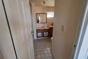 1627 Colina Dr, Bullhead City, AZ 86442 - Photo 10