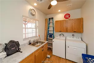3465 W McConnico Rd Rd, Golden Valley, AZ 86413 - Photo 30