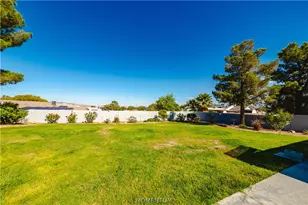 1400 Rawhide Dr, Kingman, AZ 86401 - Photo 54