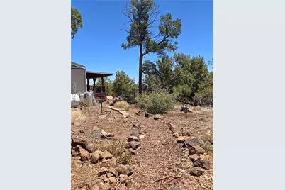 30901 W Ancient Way, Seligman, AZ 86337 - Photo 14