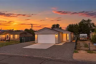 2391 E Thompson Ave, Kingman, AZ 86409 - Photo 1
