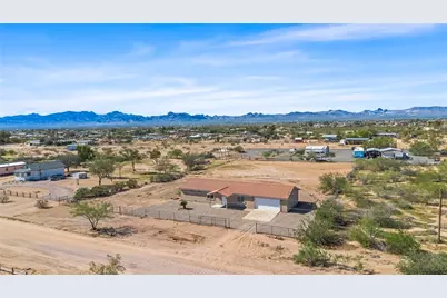 3593 N Maverick Road, Golden Valley, AZ 86413 - Photo 44