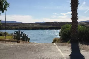 8022 S Green Valley Rd, Mohave Valley, AZ 86440 - Photo 32