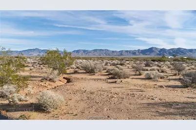 306-04-042A N Santa Cruz, Golden Valley, AZ 86413 - Photo 16