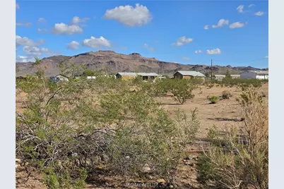 3045 W Rancho Road, Golden Valley, AZ 86413 - Photo 2