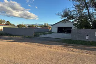 3120 E McVicar Ave, Kingman, AZ 86409 - Photo 1