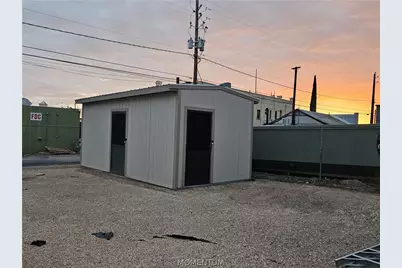 512 E Oak Street, Kingman, AZ 86401 - Photo 22