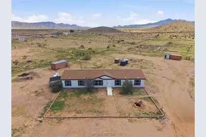 8728 E Country Road, Kingman, AZ 86401 - Photo 38