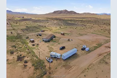 8728 E Country Road, Kingman, AZ 86401 - Photo 32