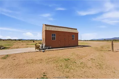 8728 E Country Road, Kingman, AZ 86401 - Photo 46