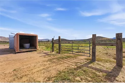 8728 E Country Road, Kingman, AZ 86401 - Photo 50