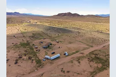 8728 E Country Road, Kingman, AZ 86401 - Photo 40