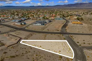 3686 Arroyo Vista Dr, Bullhead City, AZ 86442 - Photo 1