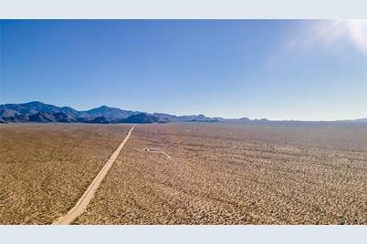 2775 Brittlebush Drive, Yucca, AZ 86438 - Photo 20