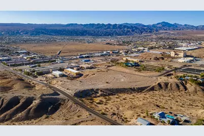 1707 E Havasupai Drive, Bullhead City, AZ 86442 - Photo 16