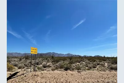 000 S Gene Autry Drive, Yucca, AZ 86438 - Photo 6