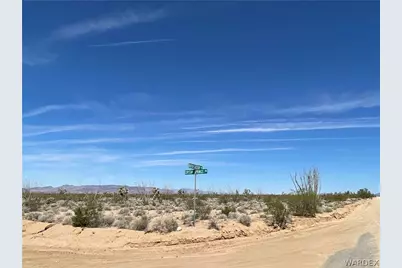 242-05-014 S Gene Autry Drive, Yucca, AZ 86438 - Photo 8