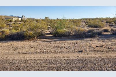 770 E Vulcan Drive, Meadview, AZ 86444 - Photo 1