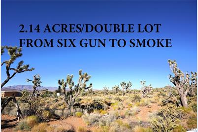 000 N Six Gun & Smoke Drive - Photo 1