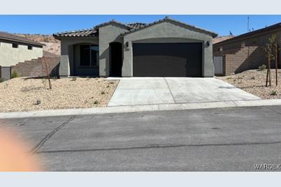 3319 Blacksmith Way, Bullhead City, AZ 86429 - Photo 1