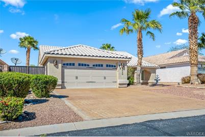 2045 E Lago Grande Circle, Fort Mohave, AZ 86426 - Photo 1